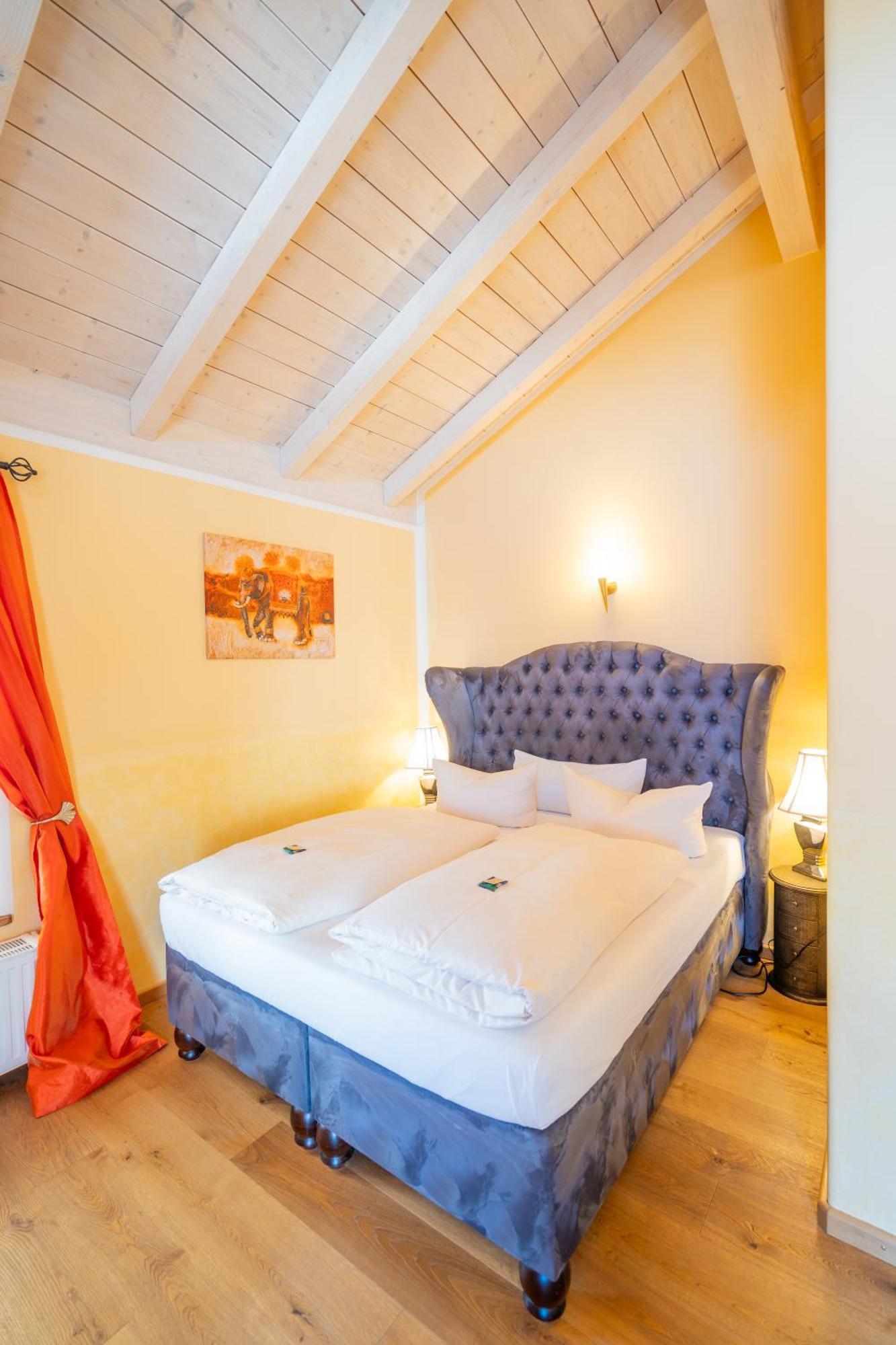 Landhaus Hotel Вольфратсхаузен Экстерьер фото