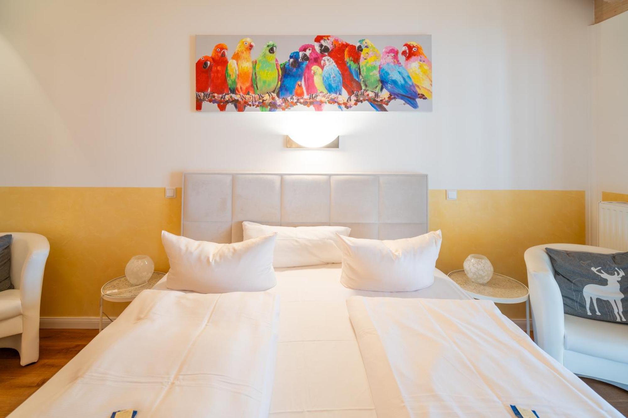 Landhaus Hotel Вольфратсхаузен Экстерьер фото