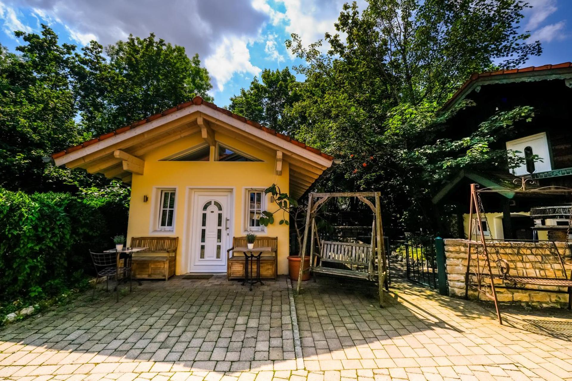 Landhaus Hotel Вольфратсхаузен Экстерьер фото